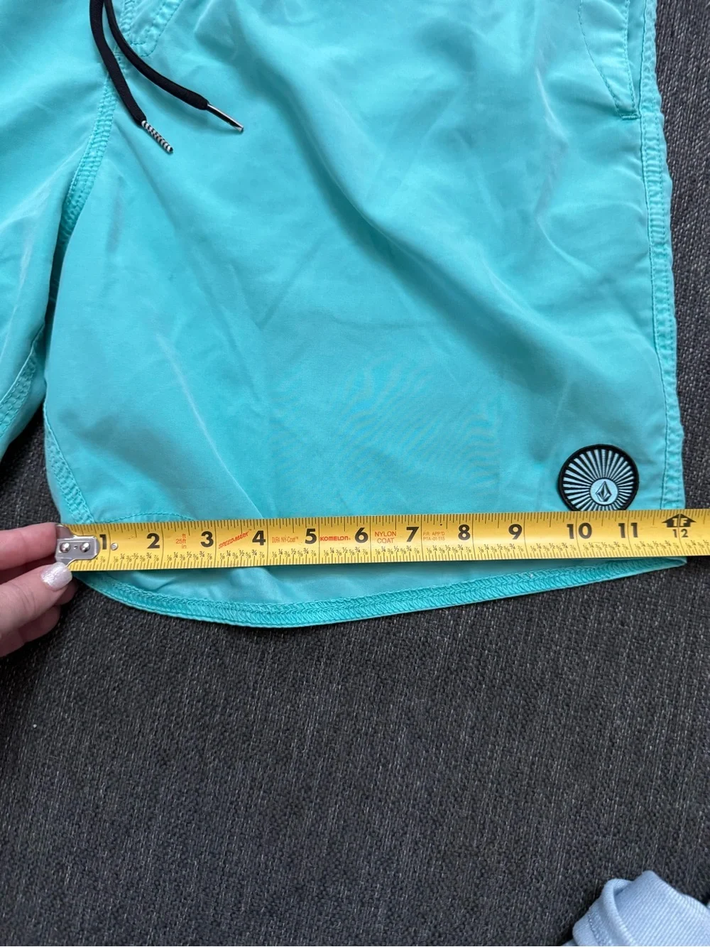 Volcom Men's teal/aqua  Swim Shorts with Black Drawstring size XXL